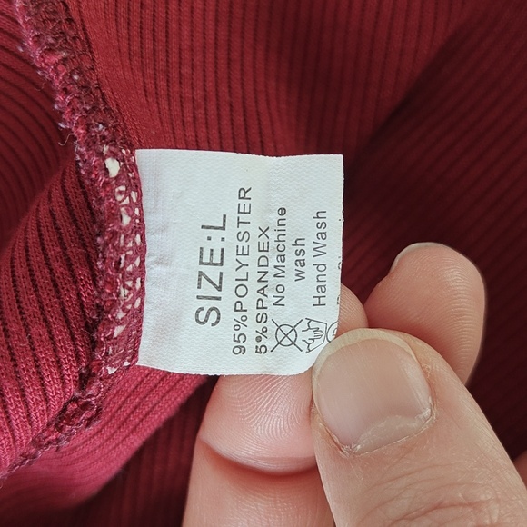 EUC Ribbed Tank Top - Picture 5 of 5